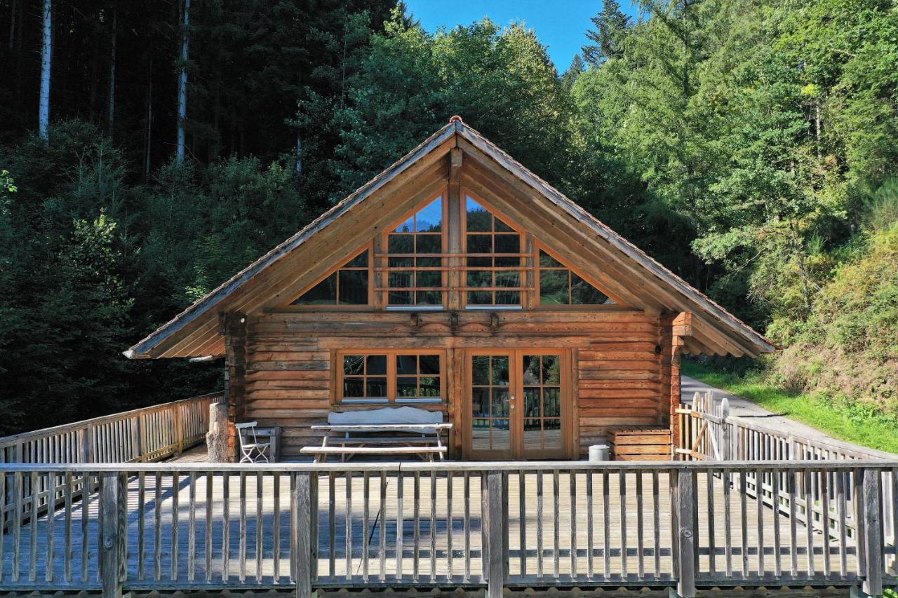 Schwarzwald Blockhaus - Sauna - Kamin - Mit Bettwaesche Und Handtuecher Schenkenzell Luaran gambar